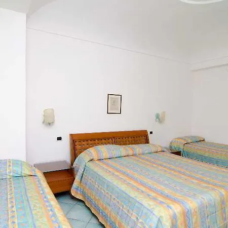 Hotel La Capannina - & 3*