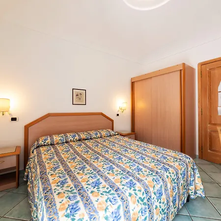 Ξενοδοχείο La Capannina - & Ίσκια