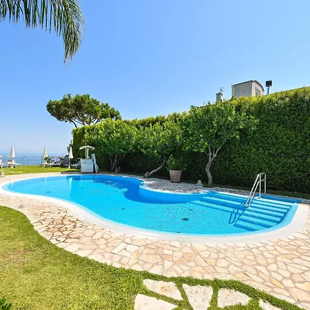 La Capannina - Hotel&apartments 3*