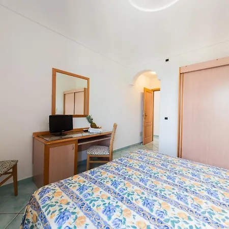 La Capannina - & Hotel 3*
