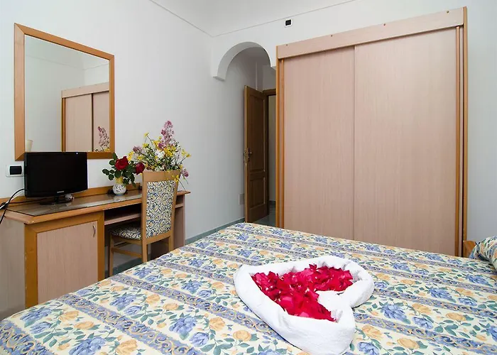 Hotel La Capannina - & 3*