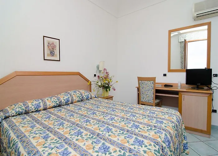 La Capannina - & 3* Ischia